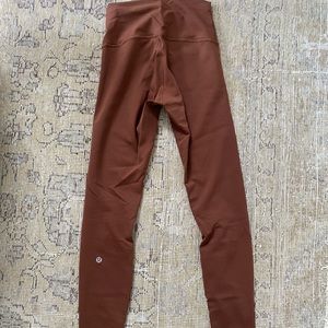 Lululemon Wunder Train